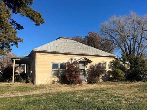 302 N 4th Street, Sayre, OK 73662