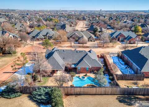 14809 Maplelake Drive, Edmond, OK 73013