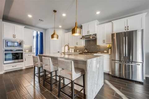 805 Uplands Drive, Northlake, TX 76226