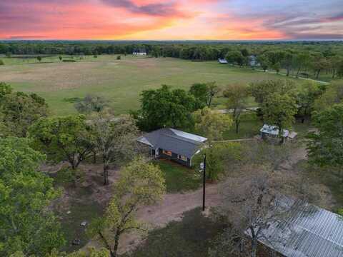 2338 N Tool Drive, Seven Points, TX 75143