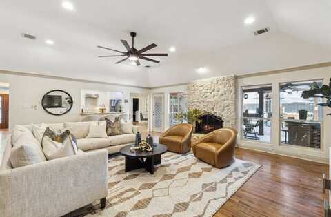 7417 Cliffbrook Drive, Dallas, TX 75254