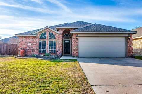 10413 Aransas Drive, Fort Worth, TX 76131