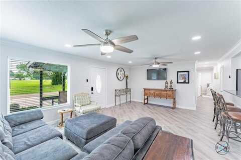 113 Goodknight Ranch Road, Trinidad, TX 75163