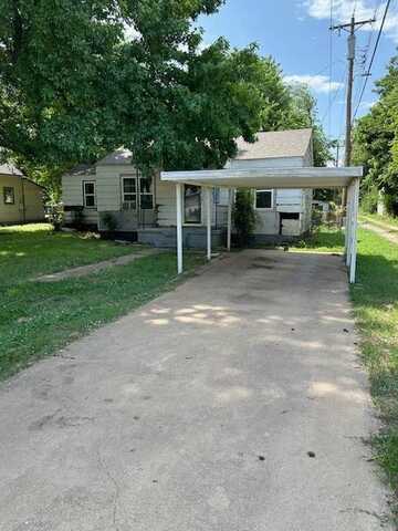 505 E Bradley Ave, Pauls Valley, OK 73075