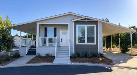 1300 W Menlo Ave, Hemet, CA 92543