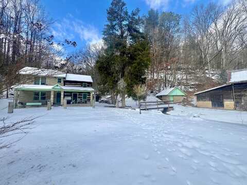 385 Mink Shoals Branch Road, Charleston, WV 25302