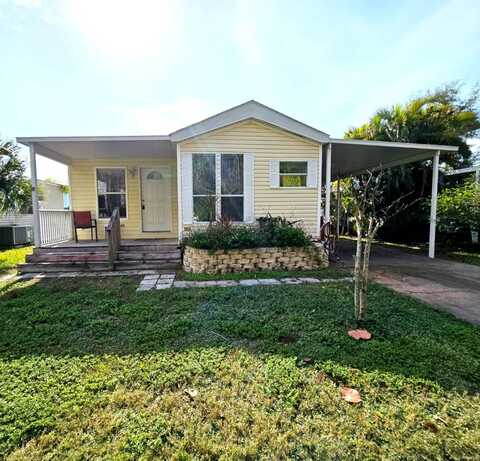 799 E Klosterman Rd, Tarpon Springs, FL 34689