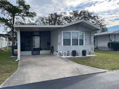 92 Hideaway Ln, Winter Haven, FL 33881