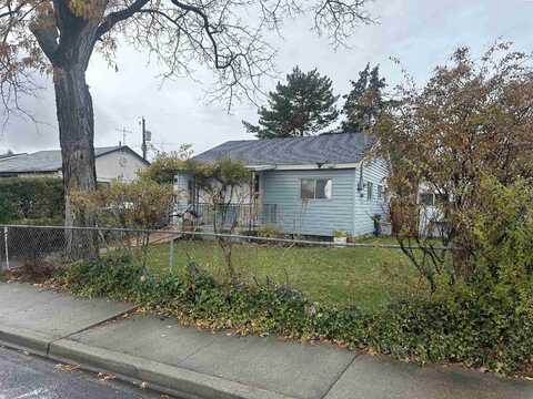 1517 Perkins Ave, Richland, WA 99354