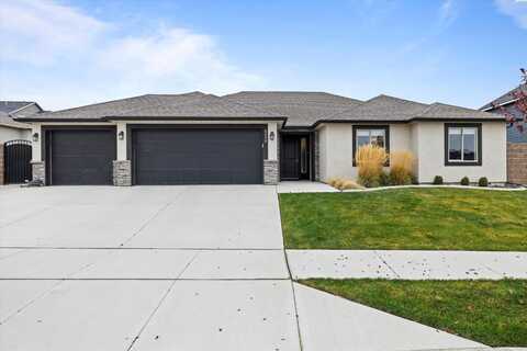 5548 W 32nd Ave, Kennewick, WA 99338