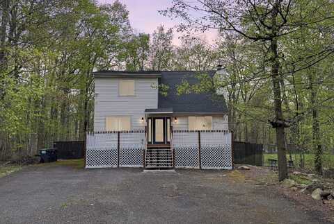 2107 Cherry Drive, Tobyhanna, PA 18466