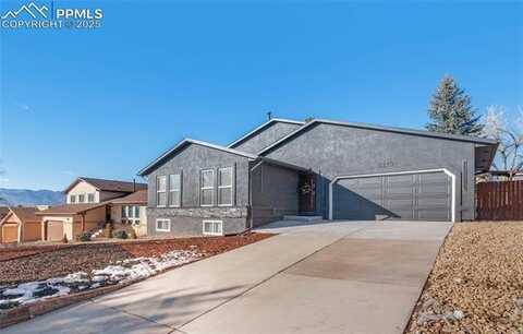 6170 Little Johnny Drive, Colorado Springs, CO 80918