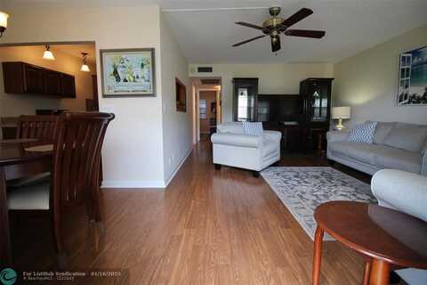 378 Markham R, Deerfield Beach, FL 33442