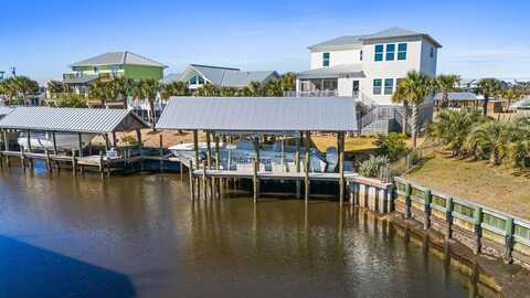 118 N 38th St, Mexico Beach, FL 32456