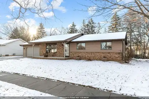 223 E MEADOW GROVE Boulevard, APPLETON, WI 54915