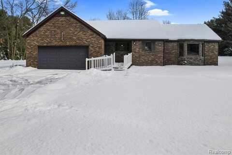 9310 Denton Hill Road, Fenton, MI 48430