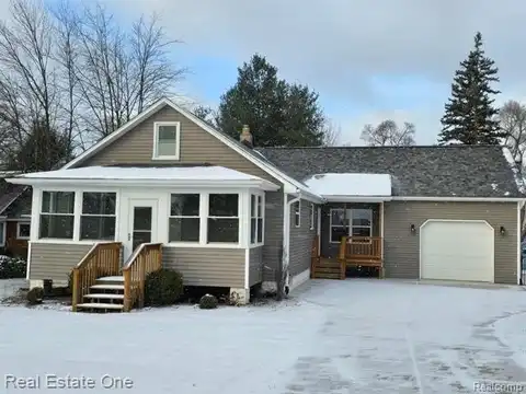 518 Benson Avenue, Milford, MI 48381