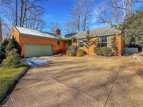 400 E Tazewells Way, Williamsburg, VA 23185