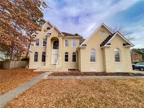 1508 Crystal Lake Drive, Portsmouth, VA 23701