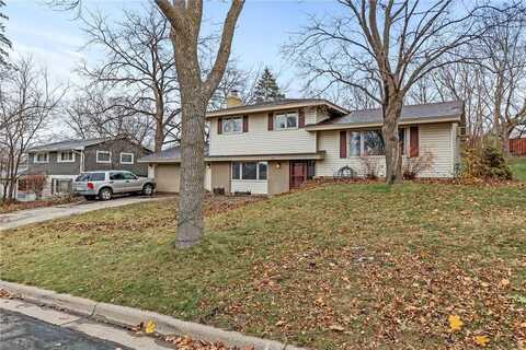 10819 27th Avenue S, Burnsville, MN 55337