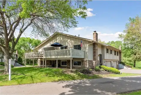 7582 E Fish Lake Road, Maple Grove, MN 55311