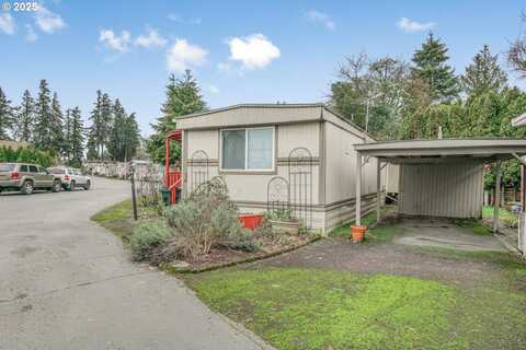 620 SE 2ND AVE, Canby, OR 97013