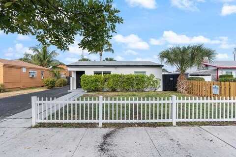 617 54th Street, West Palm Beach, FL 33407