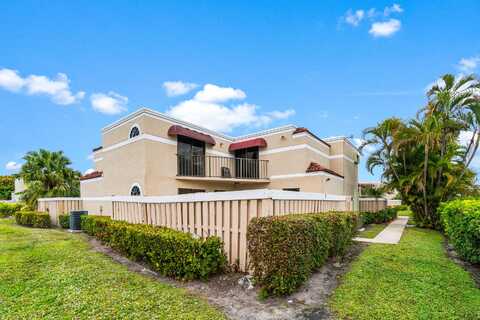 3660 Village Drive, Delray Beach, FL 33445