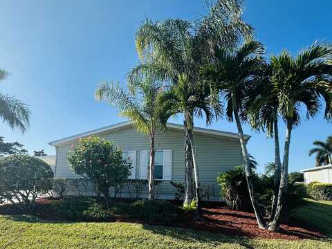 8125 9th Hole Drive, Port Saint Lucie, FL 34952