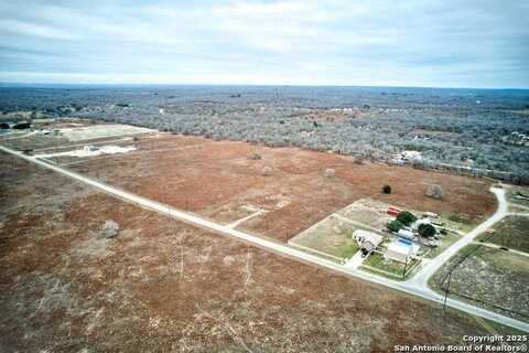 787 lake valley, La Vernia, TX 78121