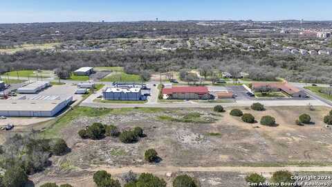 15207 BELL LN, Selma, TX 78154