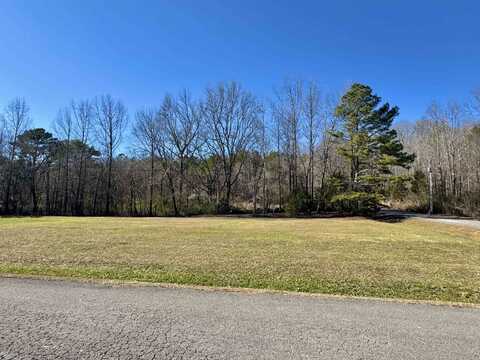 65 Creekside Dr, Anderson, AL 35610