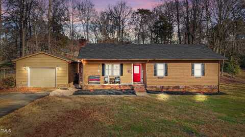 3220 Oakridge Drive, Graham, NC 27253