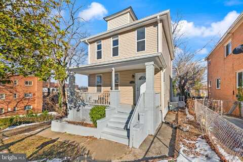 5206 CLAY STREET NE, WASHINGTON, DC 20019