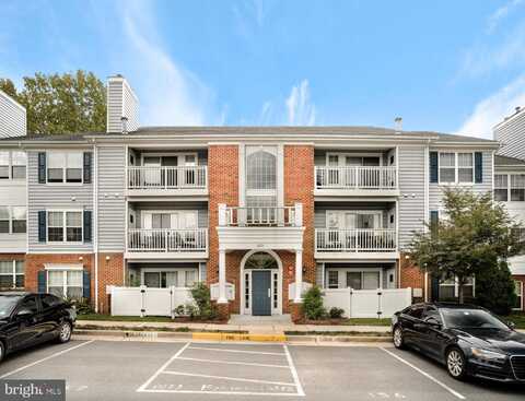 623 CONSTELLATION SQUARE SE, LEESBURG, VA 20175