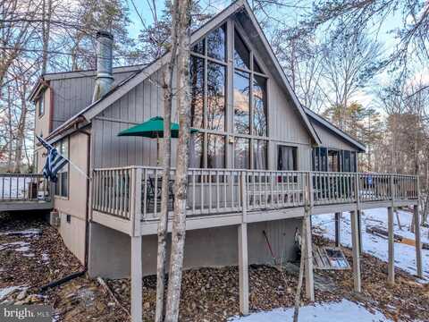 231 WINTER CAMP TRAIL, HEDGESVILLE, WV 25427