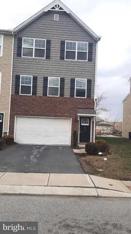 711 ADMIRALS QUAY DRIVE, MECHANICSBURG, PA 17050