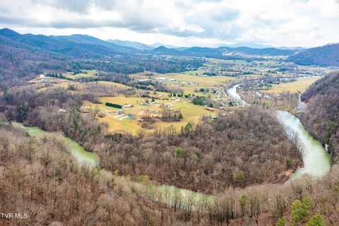 394 & 400 Bishop Hollow Road, Elizabethton, TN 37643