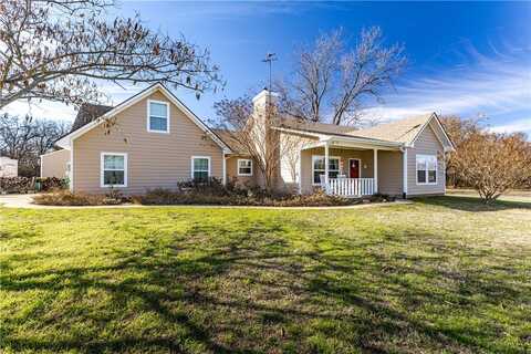 7388 S 12th Street, Robinson, TX 76706