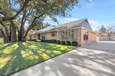 704 Woodland West Drive, Woodway, TX 76712