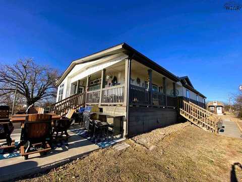 948 CROW TRACE, Henrietta, TX 76365