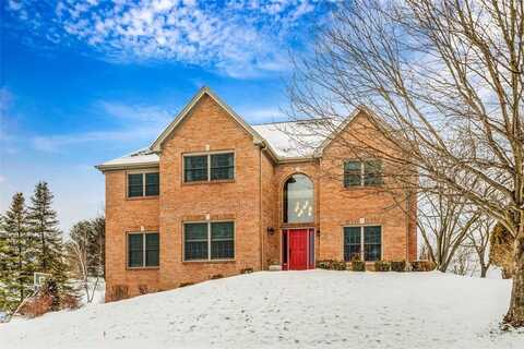 7013 Oak Park Dr, Pine Grv Mls, PA 15044