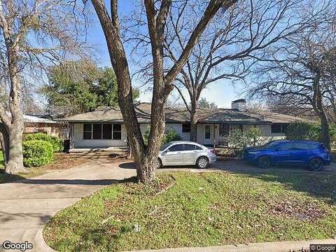 9Th, GRAND PRAIRIE, TX 75050