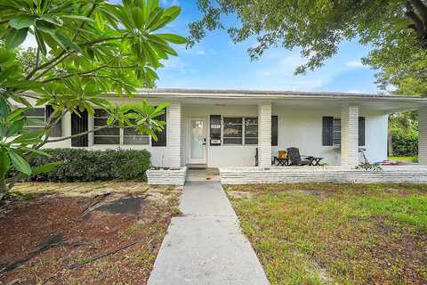 Palmway, Lake Worth, FL 33460