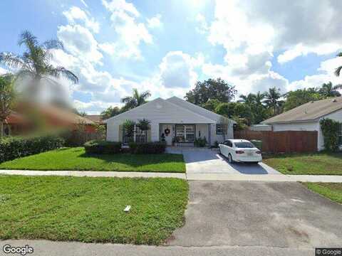 16Th, PEMBROKE PINES, FL 33025