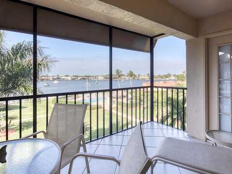 W Elkcam Cir, Marco Island, FL 34145