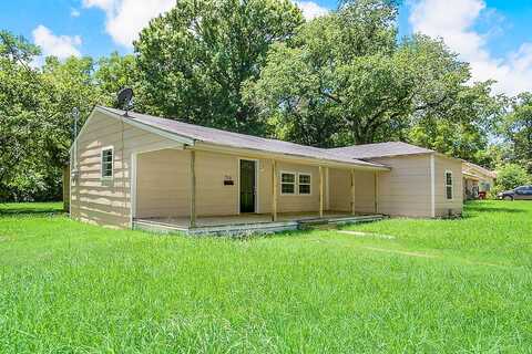 12Th, BONHAM, TX 75418