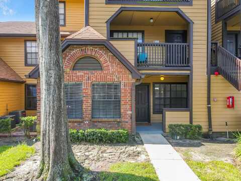 Forestway Cir, Altamonte Springs, FL 32701