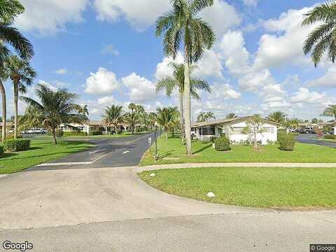 Crosley Dr W, West Palm Beach, FL 33415