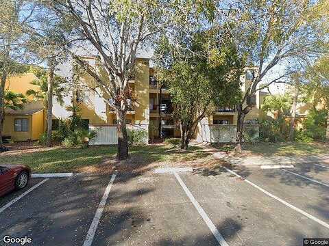 Winkler Ave, Fort Myers, FL 33916